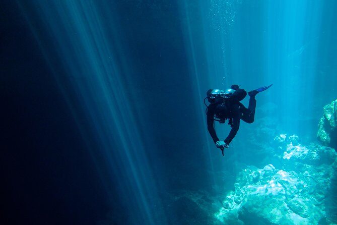 2 cenote divings (including one deep diving) for advanced divers in Tulum - Should you book this Pit + Dos Ojos day?