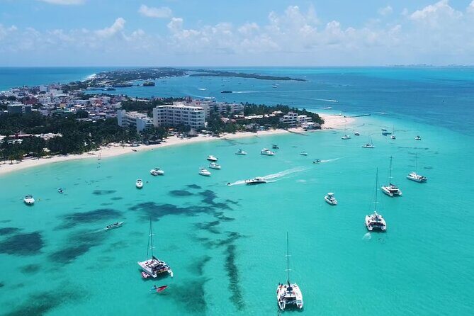 2x1 Tour: Isla Contoy, Isla Mujeres, Open Bar, Lunch and Transfers - What to pack for a 9–10 hour island day