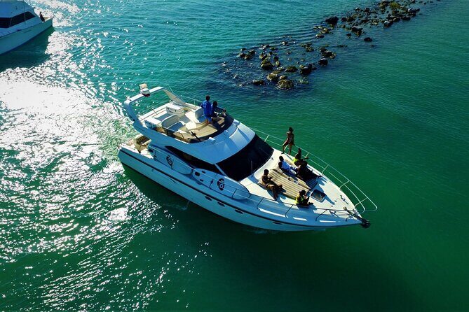 3 Hour Xpu-Ha - 47' Azimut, Tulum, Playa del Carmen, Riviera Maya - Paddle Boards, Life Jackets, and How to Actually Use Your Water Time