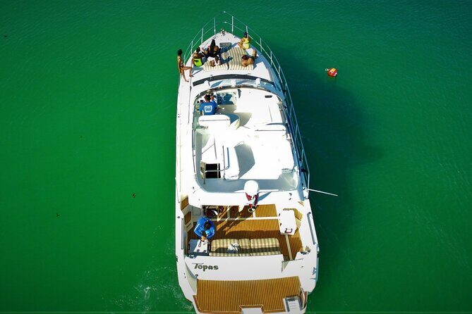 3 Hour Xpu-Ha - 47' Azimut, Tulum, Playa del Carmen, Riviera Maya - Music and Karaoke: Built for Groups Who Like to Act Silly