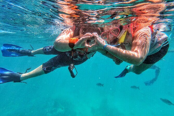 3 in 1 Private Tour Tulum Cenote and Snorkeling in the reef - Lunch, snacks, and bottled water: small inclusions that prevent a bad day