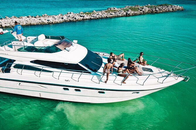 4 Hour - 47' Azimut, Tulum, Playa del Carmen, Riviera Maya - The Price: What $1,399 Gets You (Up to 15)