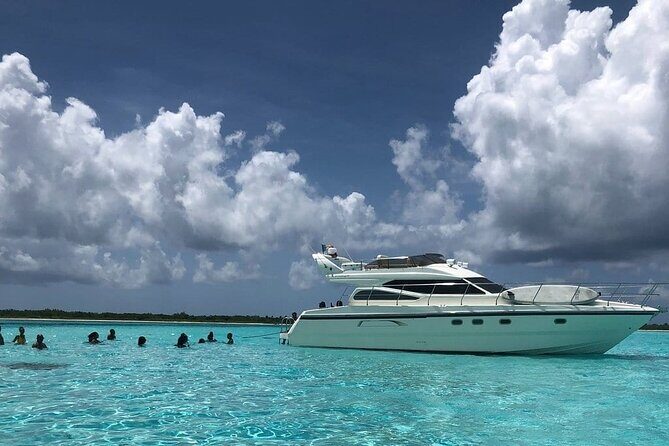 4 Hour - 47' Azimut, Tulum, Playa del Carmen, Riviera Maya - Who This Tour Fits Best