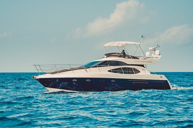 4 Hour 50' Azimut Yacht All-Inclusive in Tulum & Playa del Carmen - Meeting point to mint drinks: how the day flows