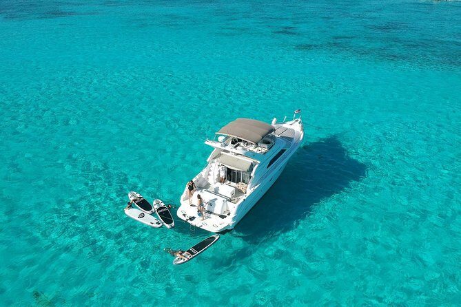4 Hour - 51' Sea Ray, Tulum, Playa del Carmen, Riviera Maya - Who this private snorkeling charter suits best
