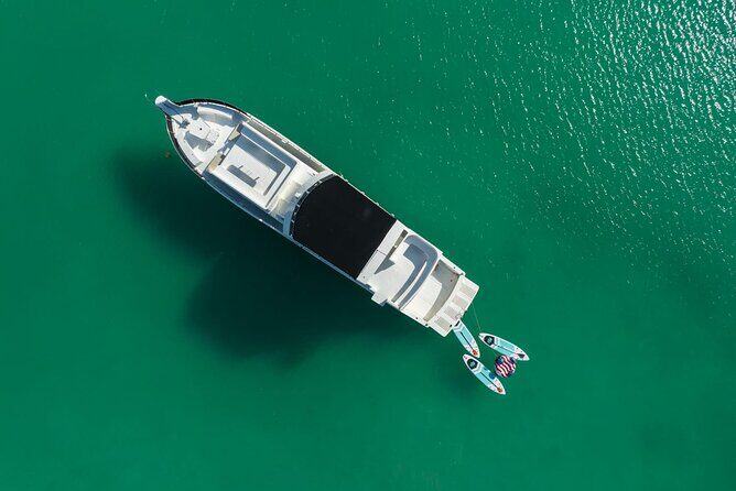 4 Hour - 72' Bruce Roberts, Tulum, Playa del Carmen, Riviera Maya - Who this trip fits best (and who should reconsider)