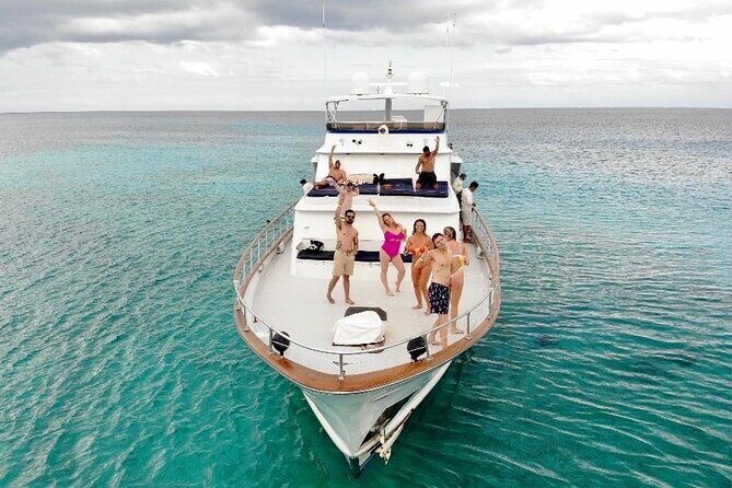 4 Hour - 80' Burger, Tulum, Playa del Carmen, Riviera Maya - Price and Value: What $2,299 Buys for Up to 15