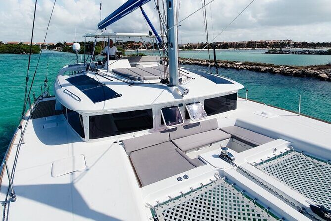 4 Hours Exclusive 45' Lagoon Catamaran Experience - Who This Private 4-Hour Catamaran Fits Best