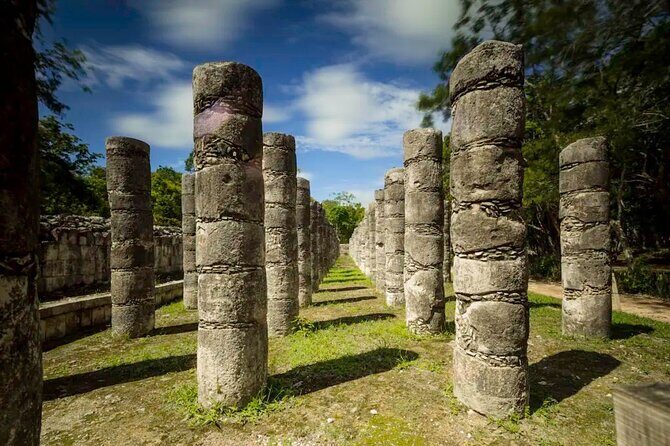 (4x1)Chichén Itzá, Cenote Saamal, Kaua e Valladolid da Playa Del Carmen e Tulum - Guides, Group Vibe, and the English Experience