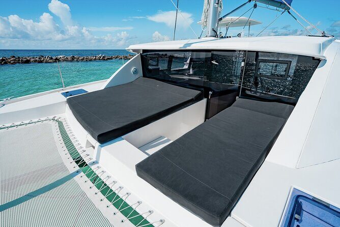 5-Hour 38'Luxury Catamaran All-Inclusive Tulum & Playa del Carmen - Drinks, Lunch, Snacks, and the Crew Vibe