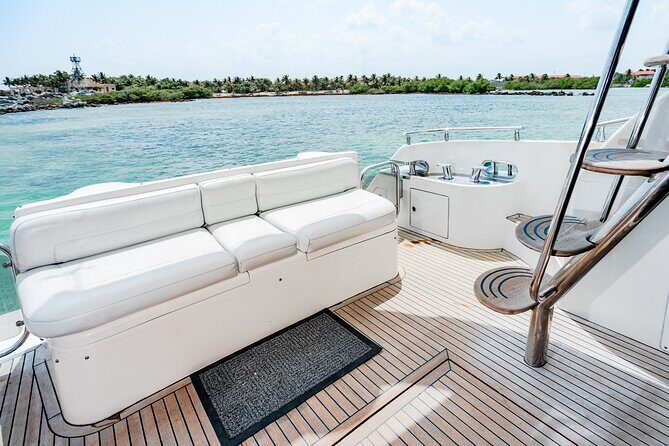 5H private 50' Yacht All-Inclusive from Tulum & Playa del Carmen - Optional troll fishing and the “secret sauce” idea