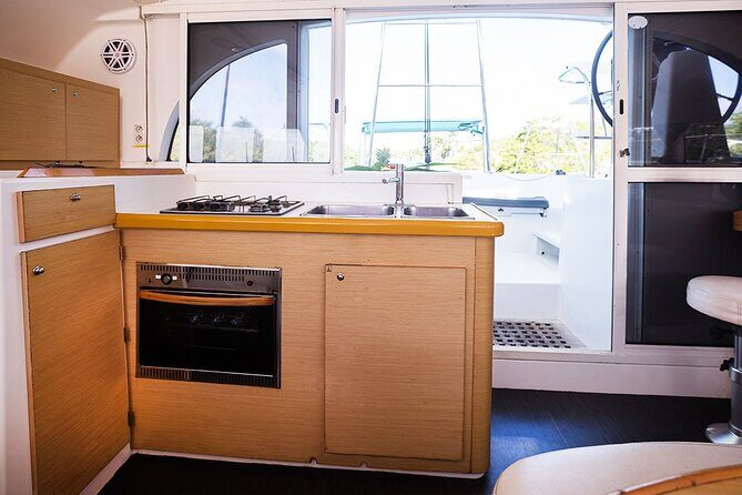 8H 38' Catamaran All-Incl. to Cozumel in Tulum & Playa del Carmen - Price and What You Actually Pay For (Including the Dock Fee)