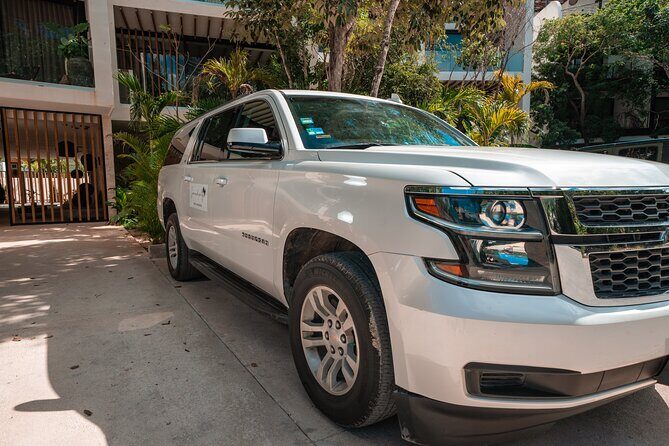 Airport Transfer One Way - Cancun / Tulum - Private or Luxury - Extras that actually help: car seats, pets, and bottled water expectations