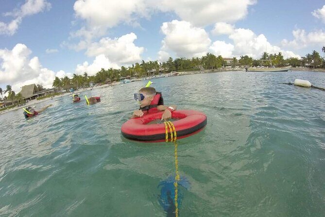 Akumal turtles sanctuary and go pro photos - After You Swim: Showers, Lockers, and a Real Chance to Enjoy Akumal
