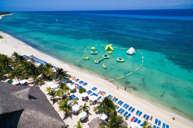 Aquatic Park at Mr. Sanchos Beach Club - The beach and Caribbean water: pretty views, but check the conditions