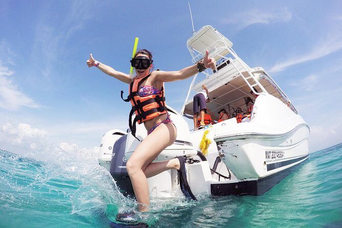 Beach Escape: Isla Contoy and Isla Mujeres with Snorkeling. - Isla Mujeres in One Hour: Shopping, Ice Cream, and the Reality of Crowds