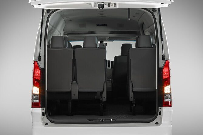 Cancun, Riviera Maya and Tulum Airport Transfers - What makes the ride feel good: A/C, clean seats, and luggage help