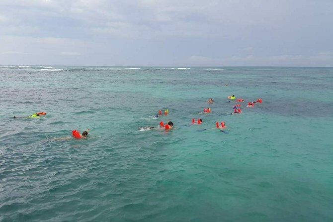 Catamaran Isla Mujeres Unlimited Departing from Playa del Carmen - The $88 price tag: what value looks like in real life
