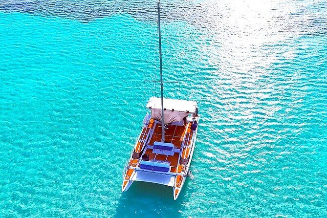Catamaran Snorkel Adventure to El Cielo and The Money Bar Beach - Crew names, safety style, and why the boat size matters