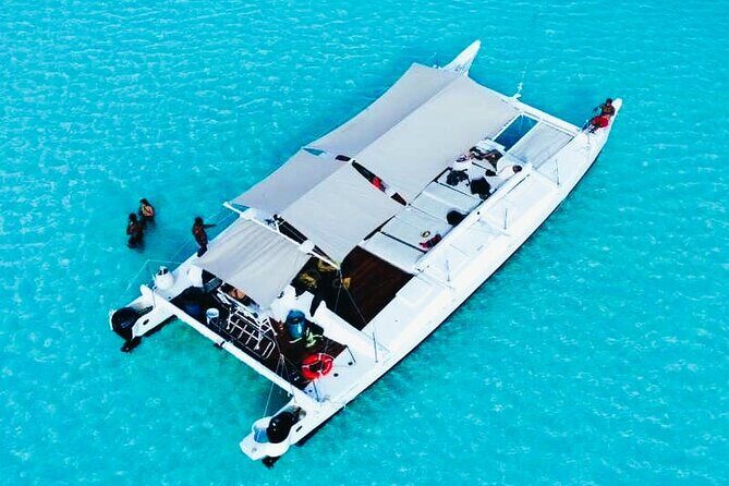 Catamaran Snorkel Adventure to El Cielo and The Money Bar Beach - Money Bar aftercare: showers, bathrooms, and a real place to wait