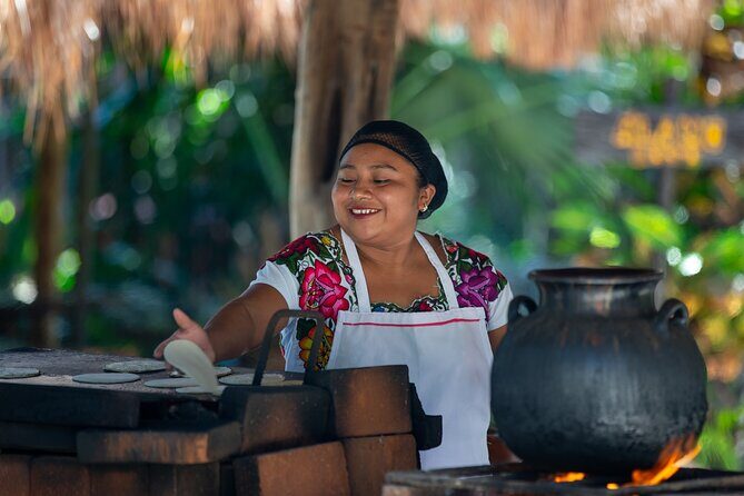 Cenotes trail jungle bike tour in Tulum with lunch - What to wear and bring (so the cenotes stay protected)