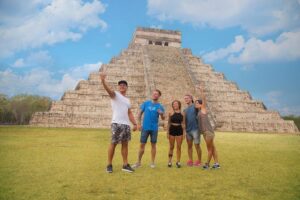 Chichen Itza by Van: Reduced Group, Tour Guide, Fast Trip & Lunch - Getting picked up: why the 9:00 am start time can still feel early