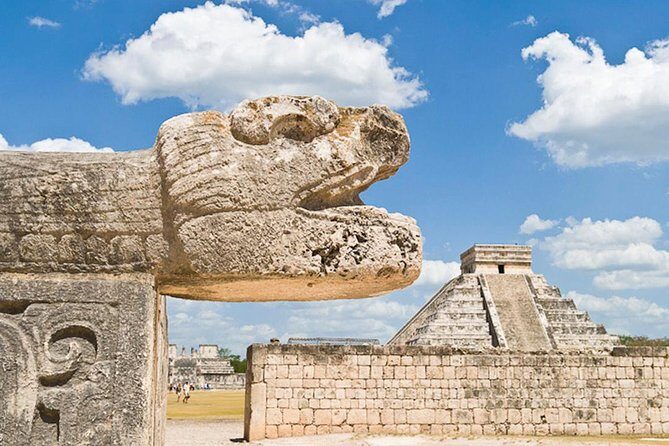 Chichen Itzá, Cenote Ik Kil, Valladolid Premium Small Group - Early 5 a.m. pickup from Playa del Carmen and the Riviera Maya