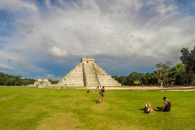 Chichen Itza & Ekbalam Tour From Playa del Carmen - Road Trip Reality: why this 12-hour van day matters