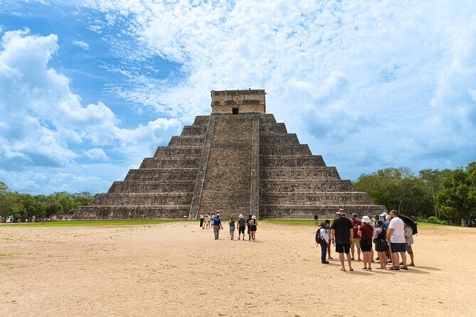 Chichen Itza & Ekbalam with Cenote swim from Playa del Carmen - Chichen Itza with a guide: the 90-minute essentials you’ll want to prioritize