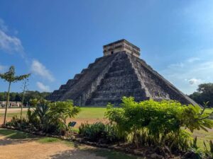 Chichen Itza: Guided Tour with Valladolid & Cenote Chichikan - Getting There: Pickup Zones, Coach Ride, and What to Expect