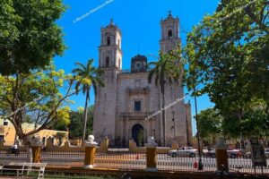 Chichen Itza Private Tour – Early & direct Access + Valladolid - Valladolid Stop: Lunch, Main Square Stroll, and Convent Areas