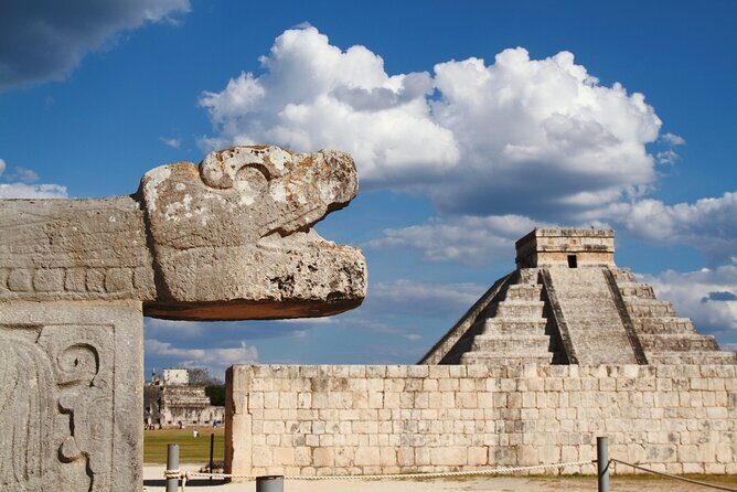 Chichén Itzá with Cenote and Valladolid, German guide - German-language guiding: what you gain with the right pace