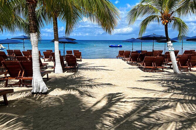 Chula’s All Inclusive Beach Pass with Transport - Lunch you can build around (and what to skip)