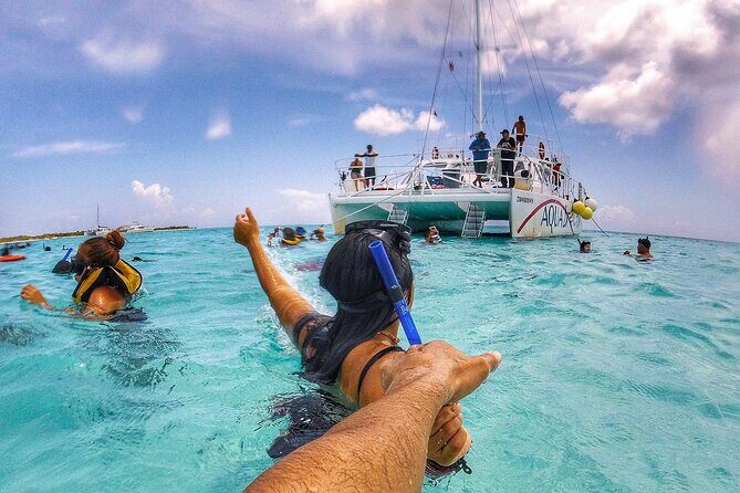 Cielito Cozumel: Mexican Caribbean Snorkeling Tour - Stop 2: Playa Palancar Beach Club and the Colombia Reef area