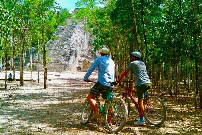 Coba Ruins, Punta Laguna Nature Reserve, Cenote and Mayan family - Punta Laguna Nature Reserve: monkeys, canoeing, and a zipline over the lagoon