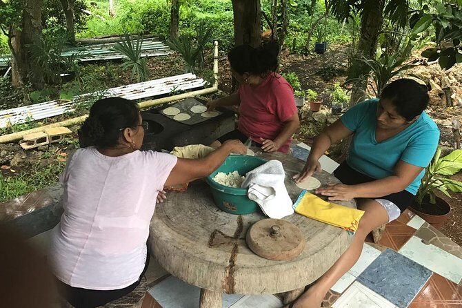 Coba Ruins, Punta Laguna Nature Reserve, Cenote and Mayan family - The guides: why people keep mentioning names