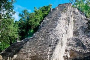 Coba, Tulum, Multun-Ha Cenote and Mayan Museum Reduced Group - The Mayan Museum Inside Parque del Jaguar: Short Stop, Real Context