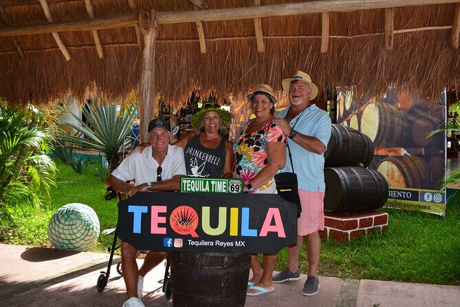 Cozumel 5-Hour Private Bar Crawl Tour - El Mirador: a pool break, lunch and shopping, and a complimentary shot