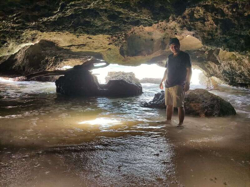Cozumel: 5-Hour Private Caves and Ruins Tour with Lunch - Chen Rio beach and lagoon: soft sand, sea air, wildlife chances