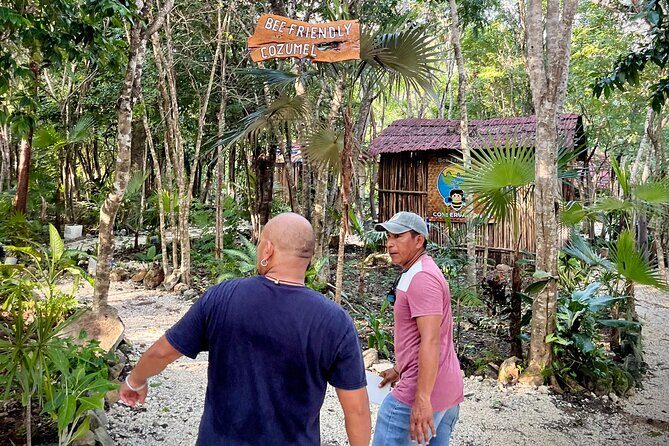 Cozumel: Hands-On Chocolate, Tortilla, Salsa & Honey Experience - Cacao and Mayan chocolate with stone tools