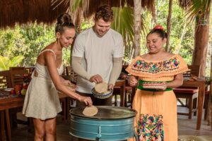 Cozumel: KUZÁ Beach Day, Buffet, Open Bar & Mexican Flavors Class - Beach Time at Cozumel’s Private Waterfront (Plus Entertainment)