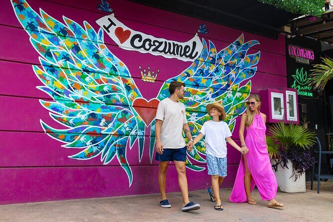 Cozumel Luxury Sailing & Snorkeling with Lunch and Open Bar Onboard - Cozumel Town Time: Shopping Is Part of the Schedule