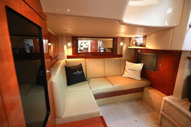 Deluxe Private Boats - 40 ft Sea Ray - Safety, Comfort, and the Quiet Superpower: Crew Attention