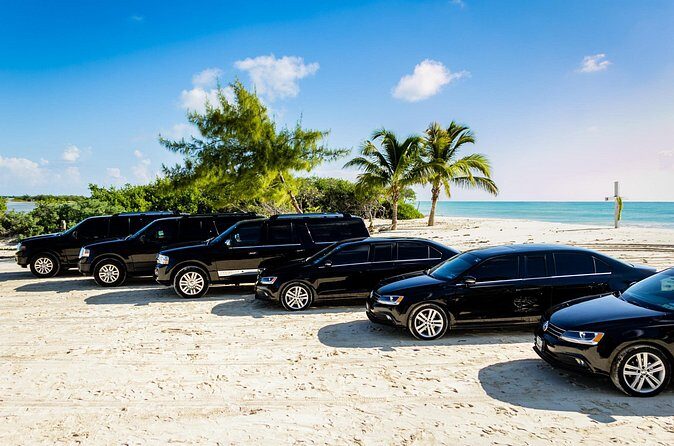 Departures in Luxury Sedan from Tulum to Cancun Airport - Where You’re Going: Cancun International Airport Drop-Off