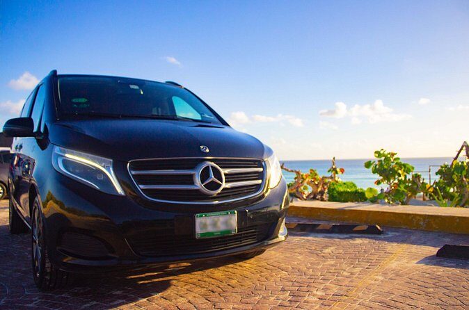 Departures in Mercedes Benz from Tulum to Cancun Airport - When this transfer makes the most sense (and when it might not)