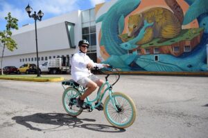 E-Bike City Tour though Cozumel & Taco Tasting Tour - How the e-bike ride feels with traffic, not tourist traffic