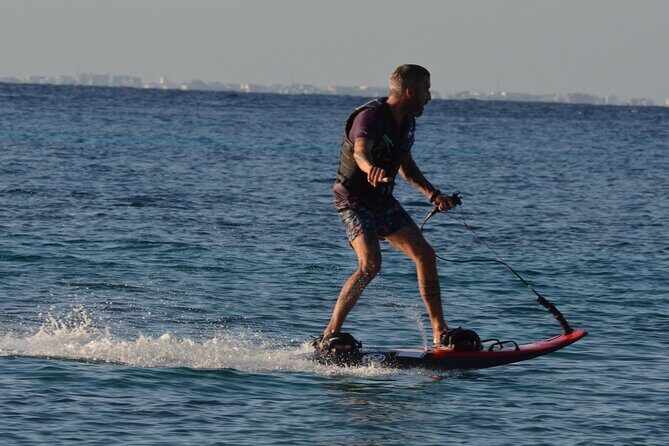 E-Surf Lessons - Who this e-surf lesson suits best (and who should think twice)