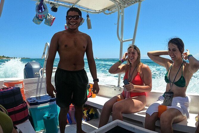 El Cielo and Snorkeling for Cruise Ship Passengers - El Cielito sandbank: the shallow, snack-and-sip payoff