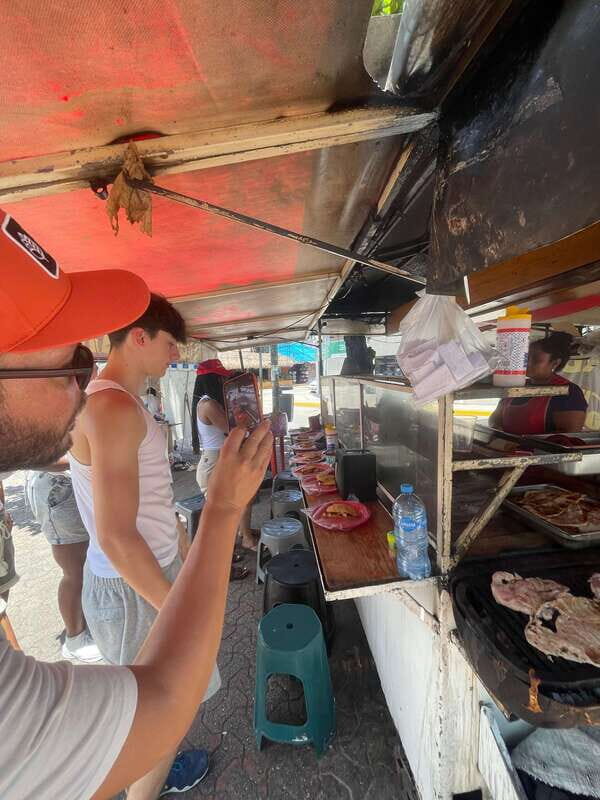 Flavors of Playa del Carmen, Mexican Food Tour - Getting the timing and pacing right