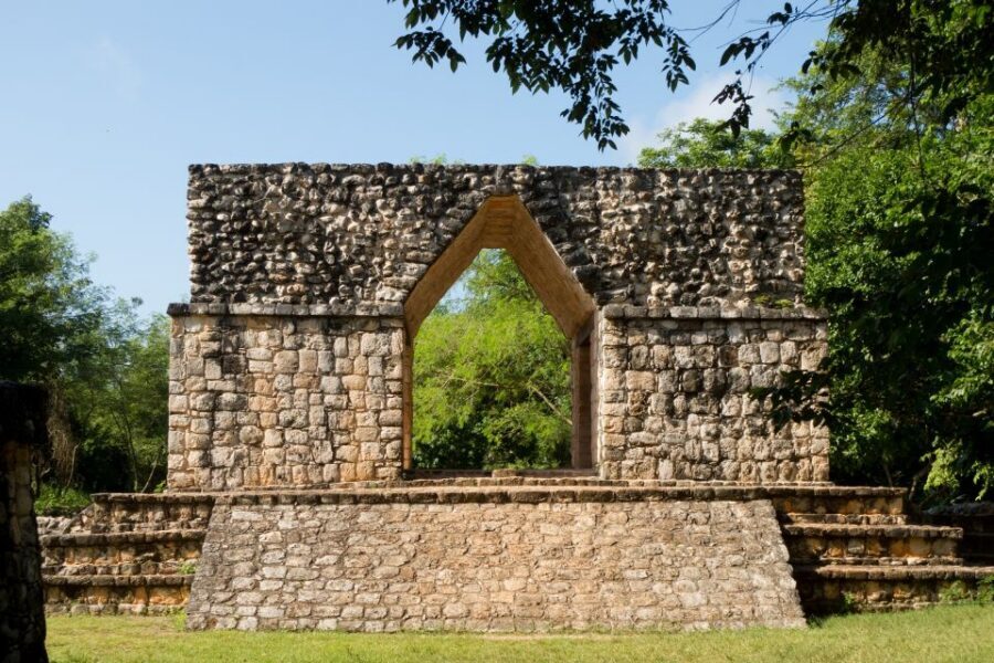 From Riviera Maya: Ek Balam & Cenote Tour w/ Lunch & Pickup - Uayma town and the unusual church stop